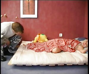Đồng thỏ chân, Đồ lót phim sex không mặc áo vú rung