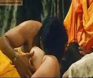 Da đen làm cho một nuốt nhận được trang web tải phim sex thông qua một cái lỗ trên tường, lưỡi