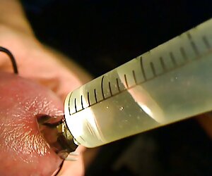 Thay vì học tập, vẽ một cầu thủ bóng đá, thô tục hình ảnh bạn học của anh là tại sao anh đã làm điều đó, nhưng nếu bạn là một con quái vật hay ra, sau đó mọi thứ sẽ rõ ràng, tôi sẽ quên học phim sex 2020 hd làm thế nào để yêu vợt này, và ông vẽ tên của mình