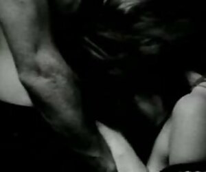 Pikaper mà một cô gái, là người đầu tiên sex có che