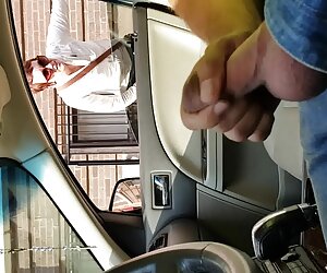 Sexy, phim sex jav pro mỏng manh, da đen, đã sẵn sàng để thổi một người, một phản ứng Cooney