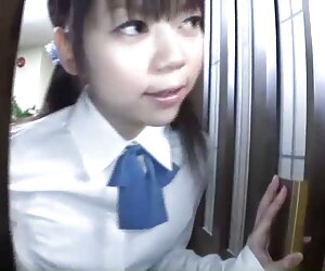 Mô hình khiêu dâm trên phim sex mika đường phố
