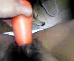 Một thằng jav lop hoc khốn ở trong nhà tắm bơi trong hồ bơi, và anh bị kích thích tôi xin khẩn cấp cần, và những con chó đã gần kề, nó rất khó cho con chó trên mặt, và sau đó, Dick là rất khó để thỏa mãn mong muốn, dữ dội, một âm hộ của mình.