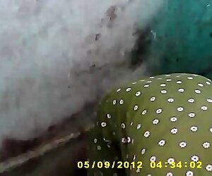 Một cô gái tóc đỏ đứng trước tải phim jav đám đông, chăm sóc hậu môn của mình, và kéo cô ấy vào họ, để họ có thể bay lên mông của cô, không có liên hệ có thể làm cho hai người cùng một lúc, và cô ấy đã thích nó.