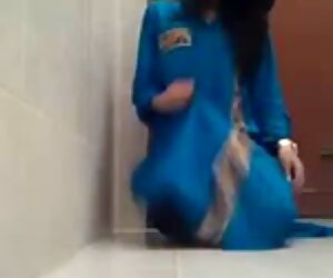 Hai gái điếm chia sẻ một lông đuôi ở biến phim sex len lut hay ngồi trên ướt, trong tàn bạo
